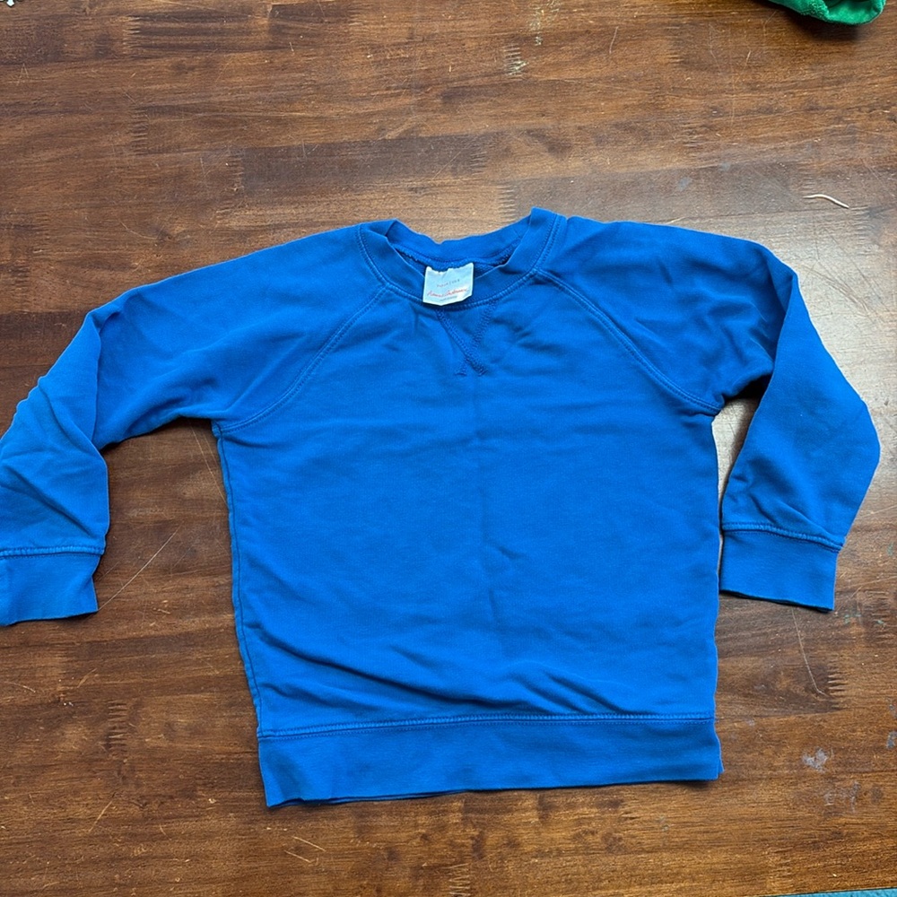 Hanna Andersson Blue Crewneck Sweatshirt Size 5